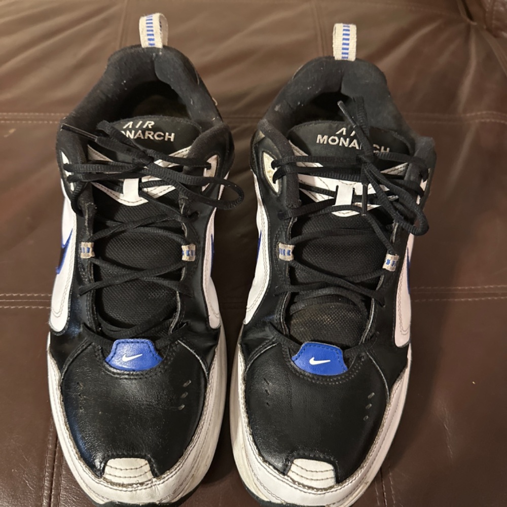 Shoes - Picture 2 of 2